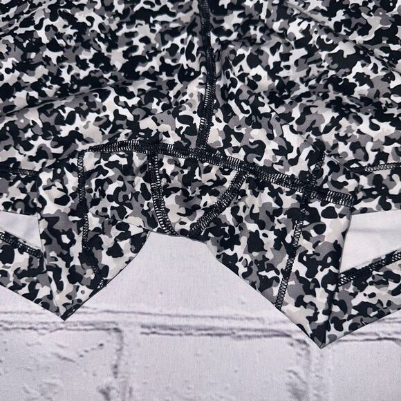 Under Armour HeatGear 3" Compression Shorts Black Multi Size Small - Picture 5 of 6